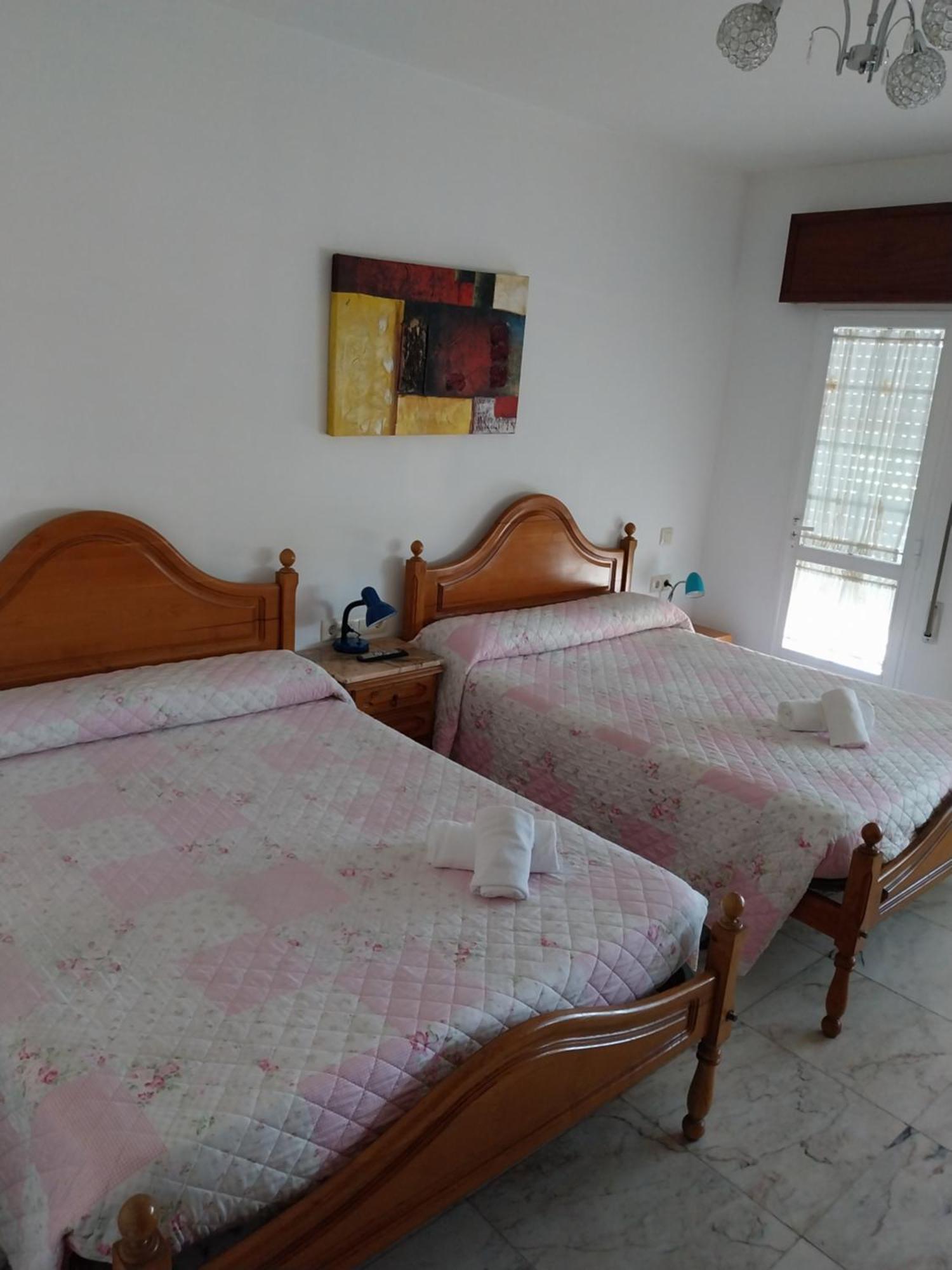 Pension Glorioso II Picaraña Extérieur photo