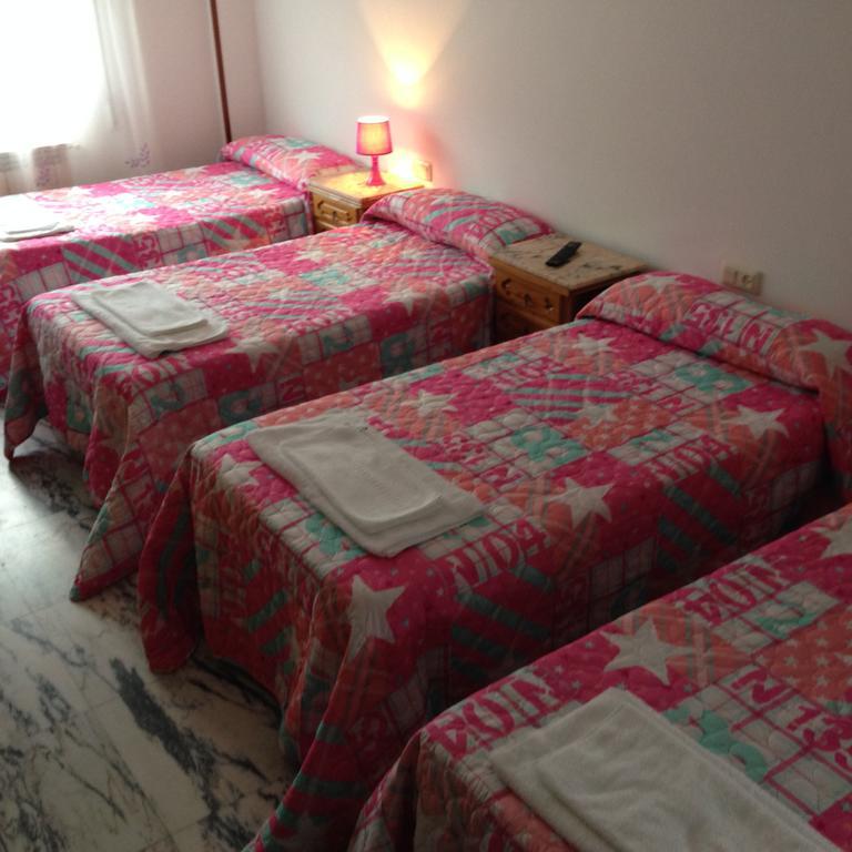 Pension Glorioso II Picaraña Extérieur photo